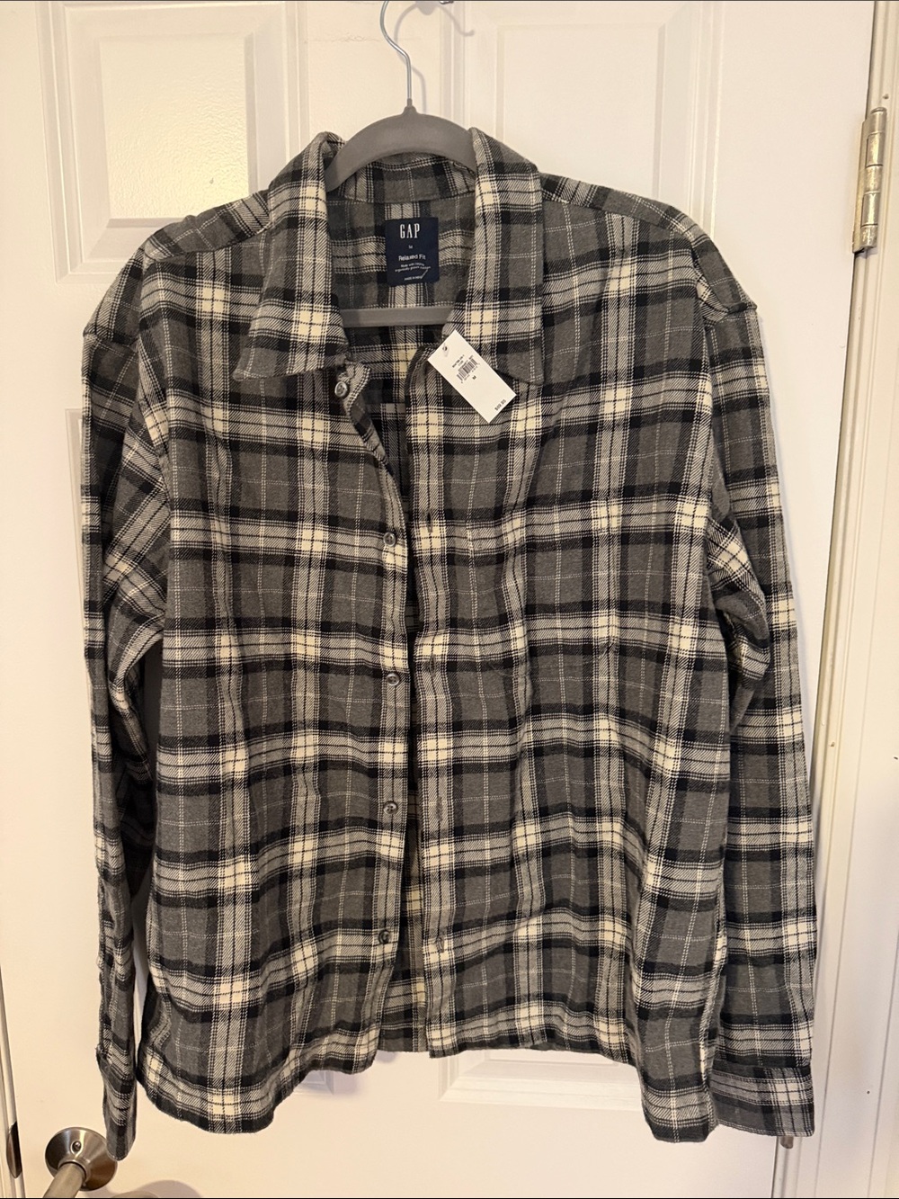 GAP Men’s Black, Gray & White Plaid Button-Down Shirt